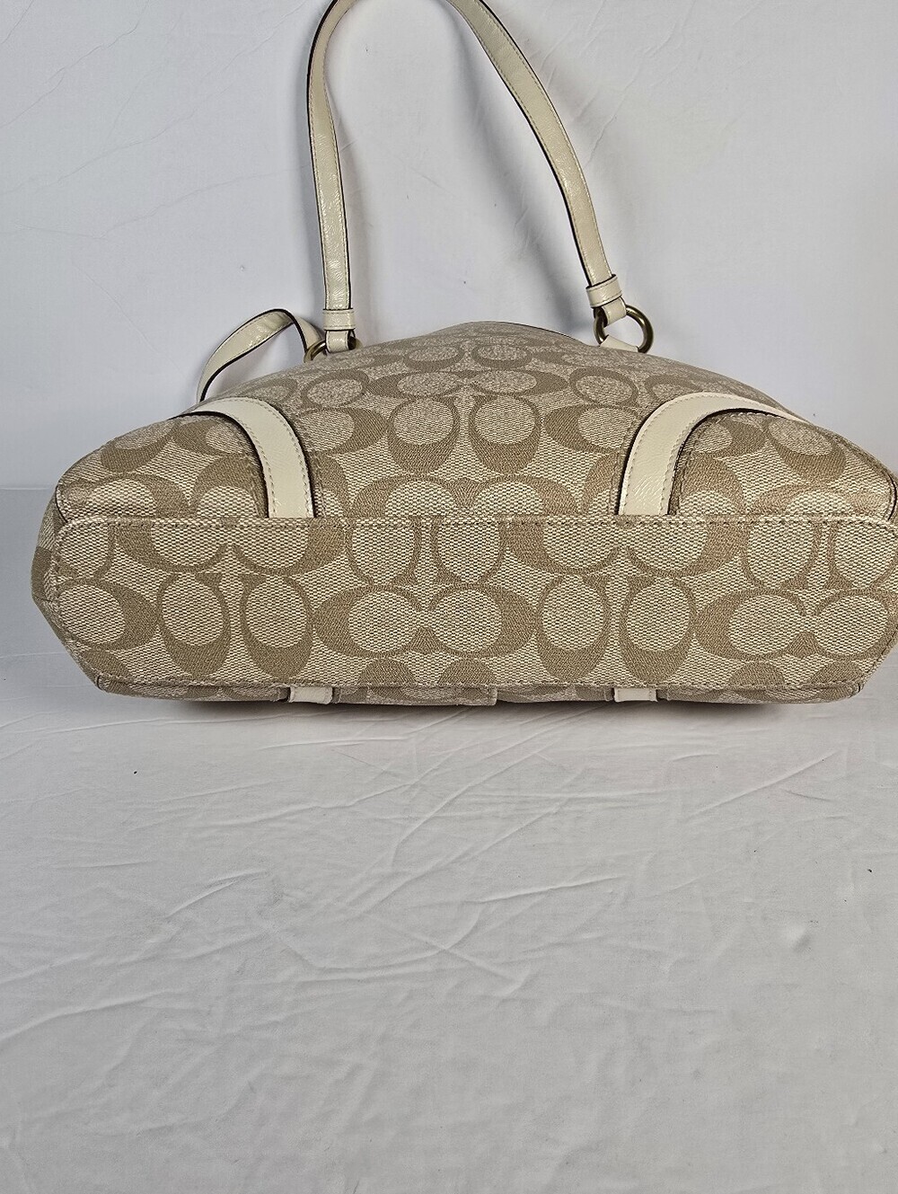 Coach Peyton Tote Bag Khaki And Tan Signature Canvas Exterior Gold Hardware - Picture 10 of 16